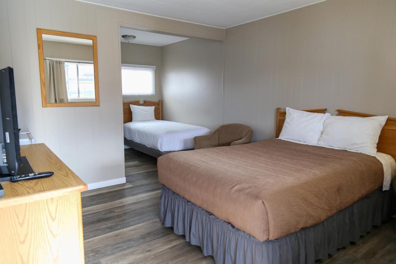 Richter Pass Beach Resort Osoyoos Eksteriør bilde